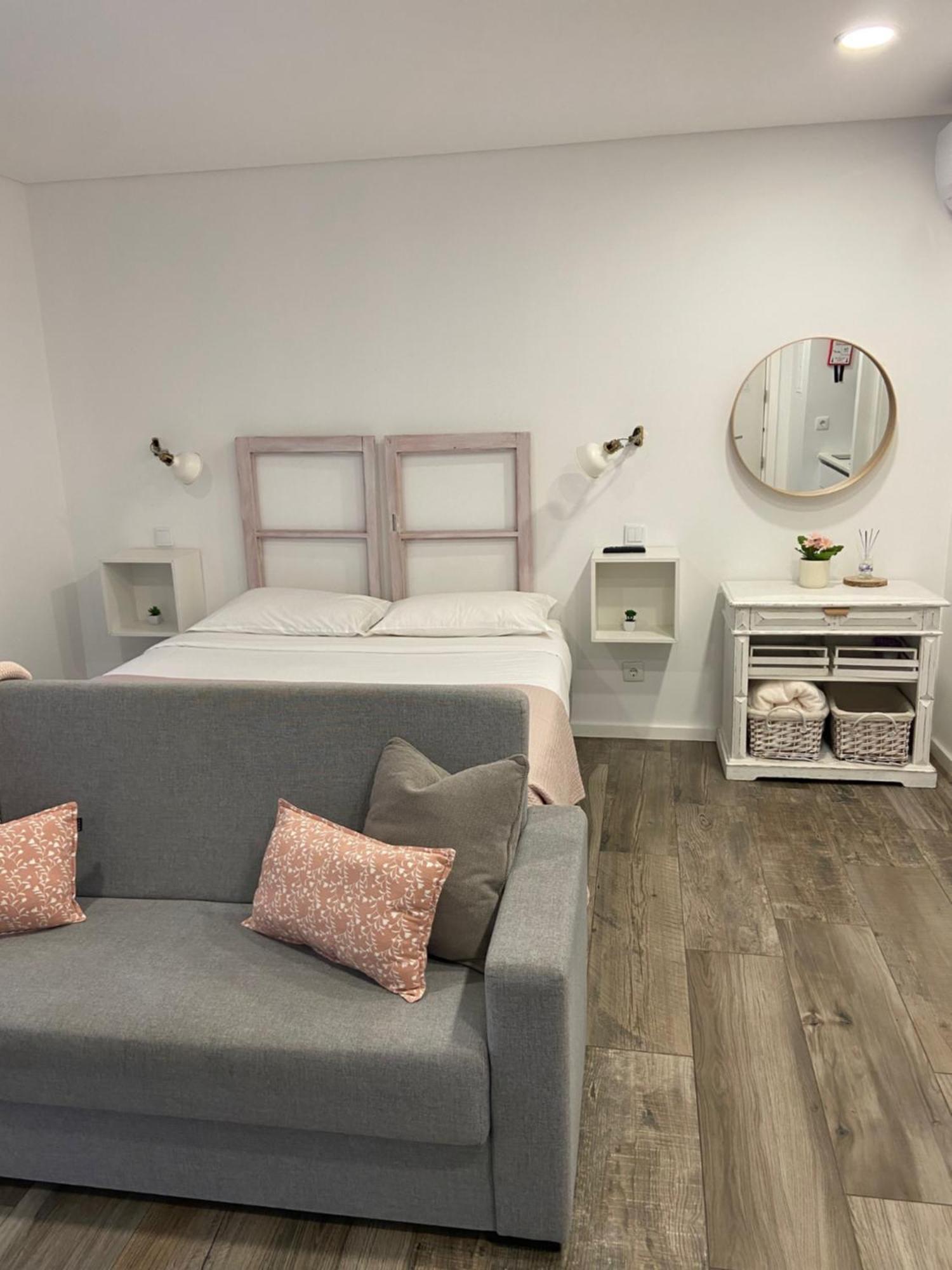 Botica Guesthouse 에스피뇨 외부 사진
